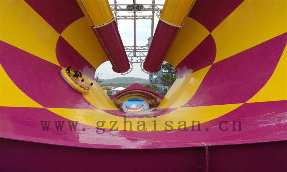 水上儿童游乐设备报价指南：乐园设备价格解析