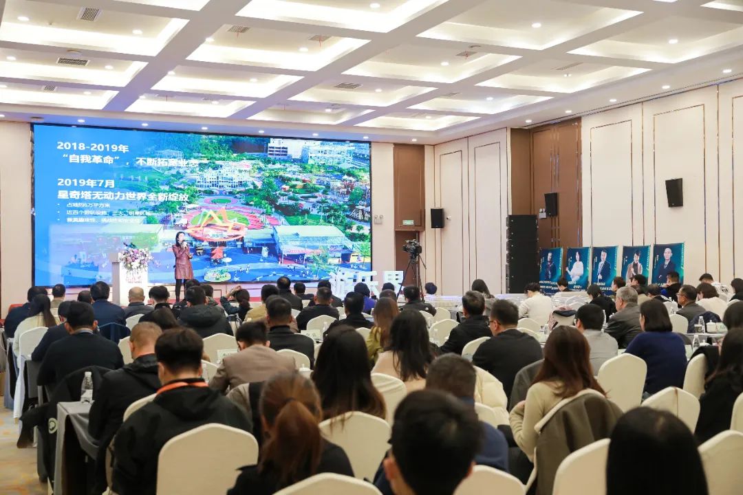 金冠荣耀，见证卓越！jinnianhui今年会游乐斩获两项重量级大奖